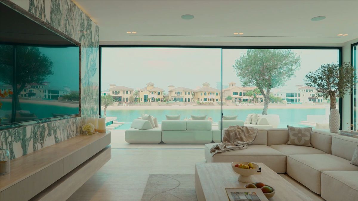 Living room with sea view